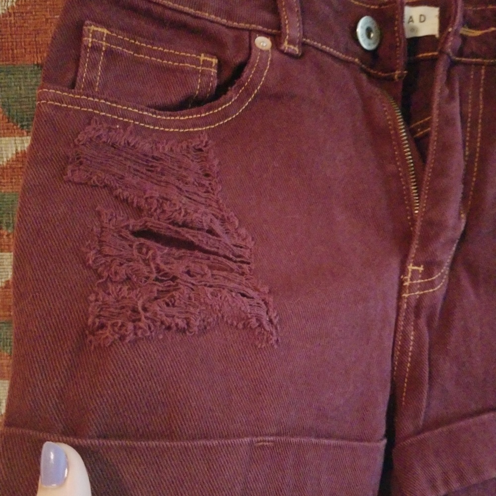 Bullhead High Rise Mom Shorts - Picture 3 of 4